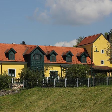 Ferienwohnung Zum Alten Forsthaus Messern Bagian luar foto