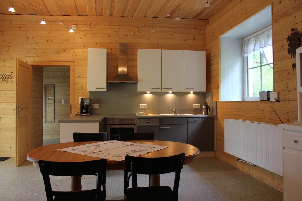 Ferienwohnung Zum Alten Forsthaus Messern Bagian luar foto