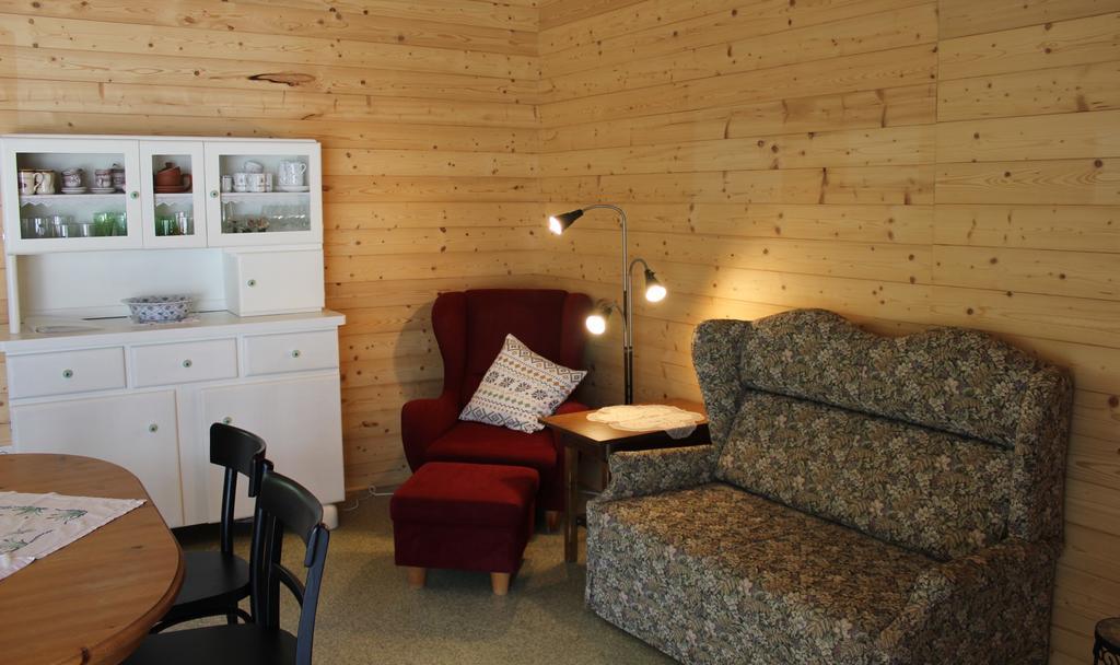 Ferienwohnung Zum Alten Forsthaus Messern Bagian luar foto